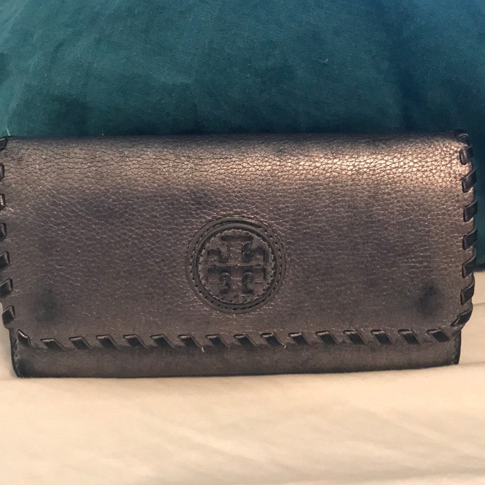 Tory Burch Metallic Wallet